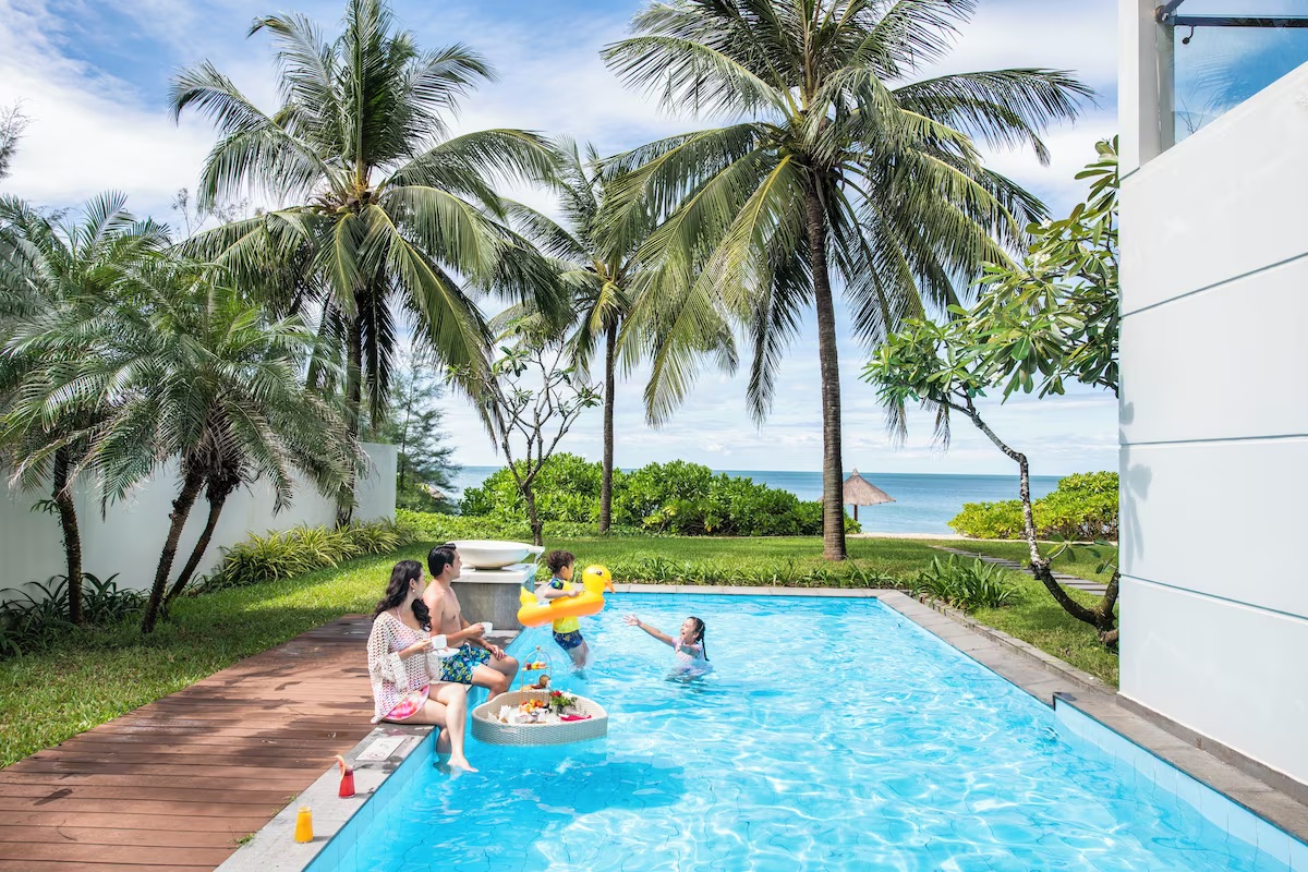 Villa Vinpearl Phú Quốc ( Trọn gói ăn uống + Vui chơi Vinwonders và Safari )